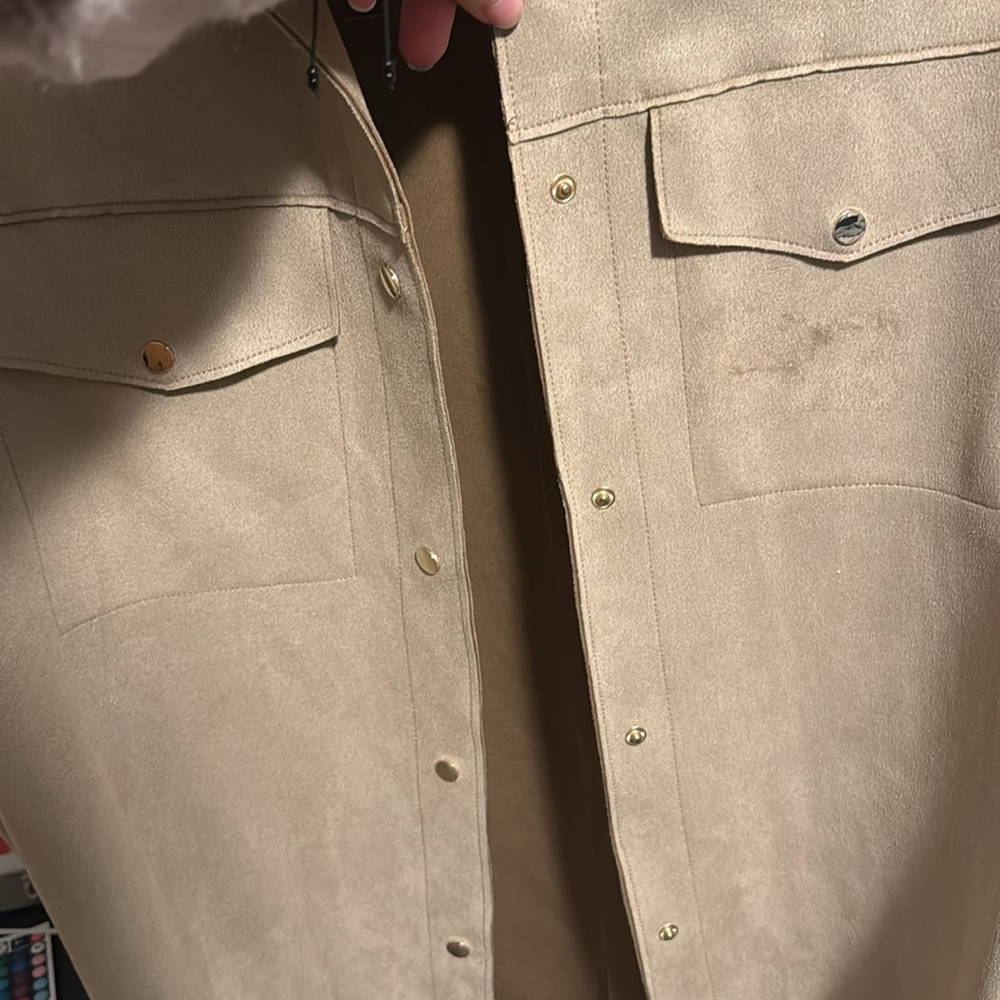 Light brown button up - size Large Medium, Truth by Republic - Picture 5 of 6